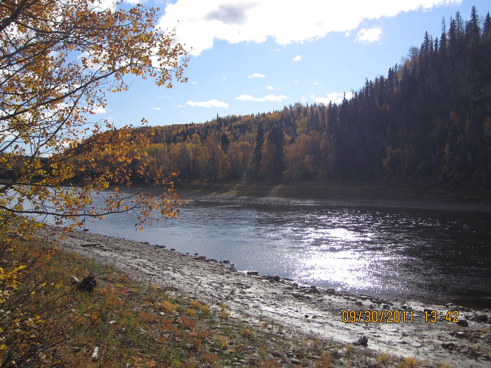 Petitot River: Wilderness Paddling in Northern British Columbia