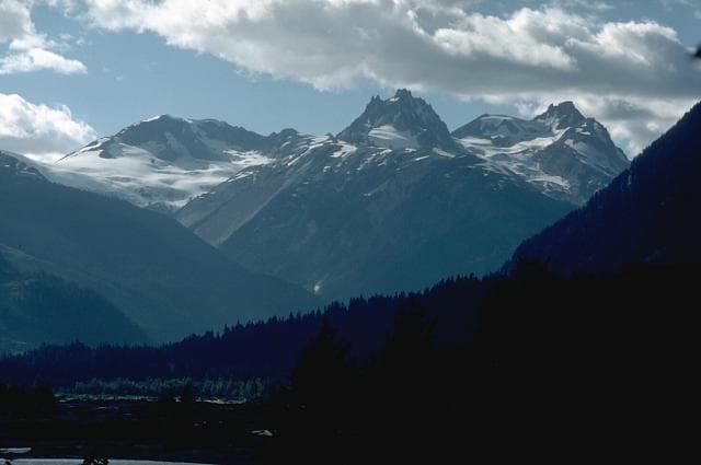 Garibaldi Volcanic Belt: Hiking British Columbia’s Dramatic Volcanic Wilderness