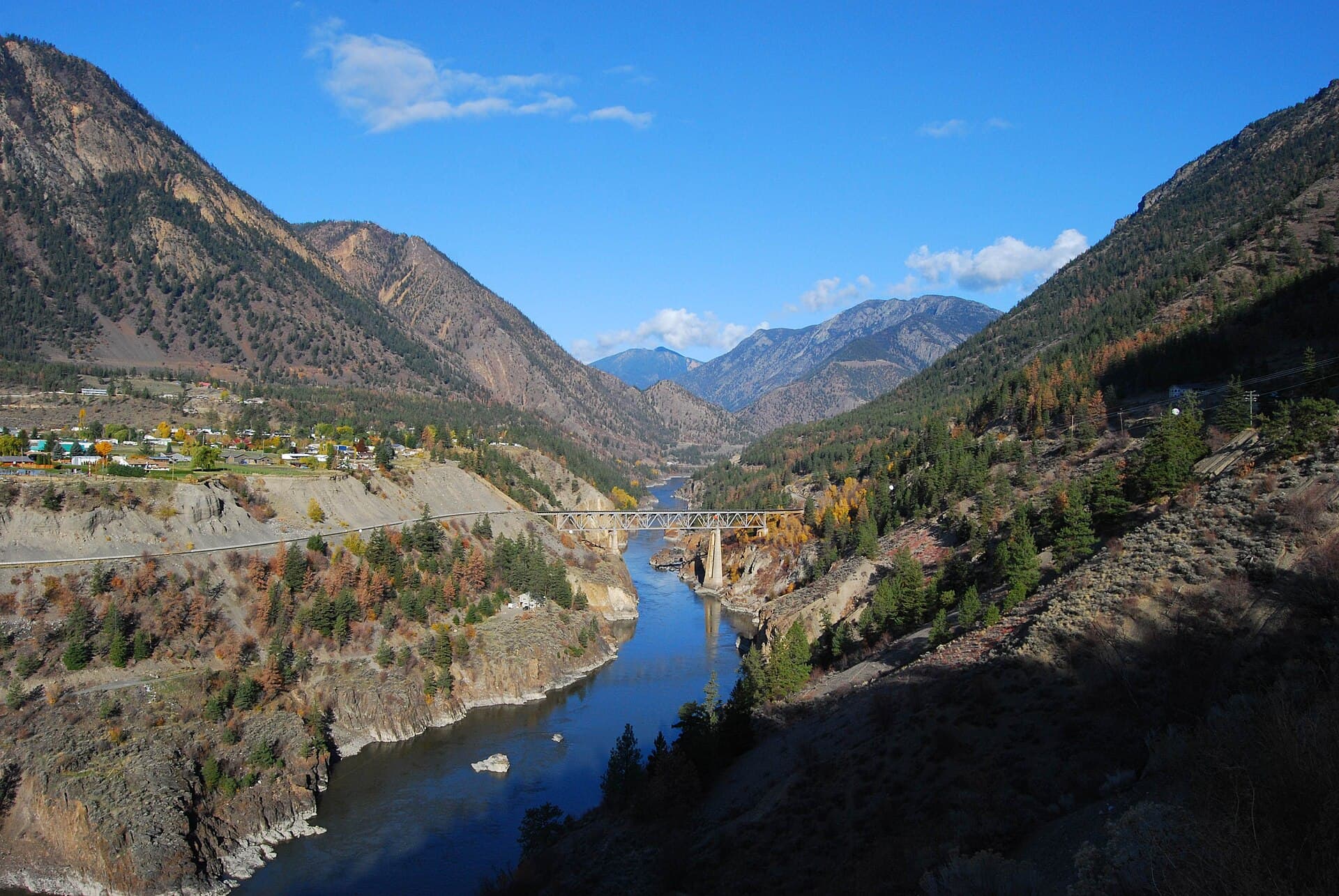 Lillooet River: Wilderness Adventures in British Columbia’s Coast Mountains