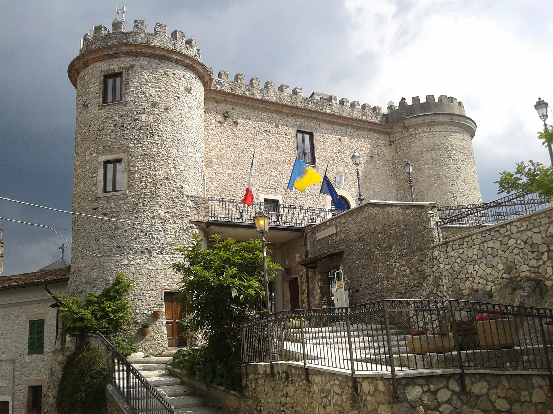 Castello di Oricola: A Medieval Fortress in Abruzzo’s Hills