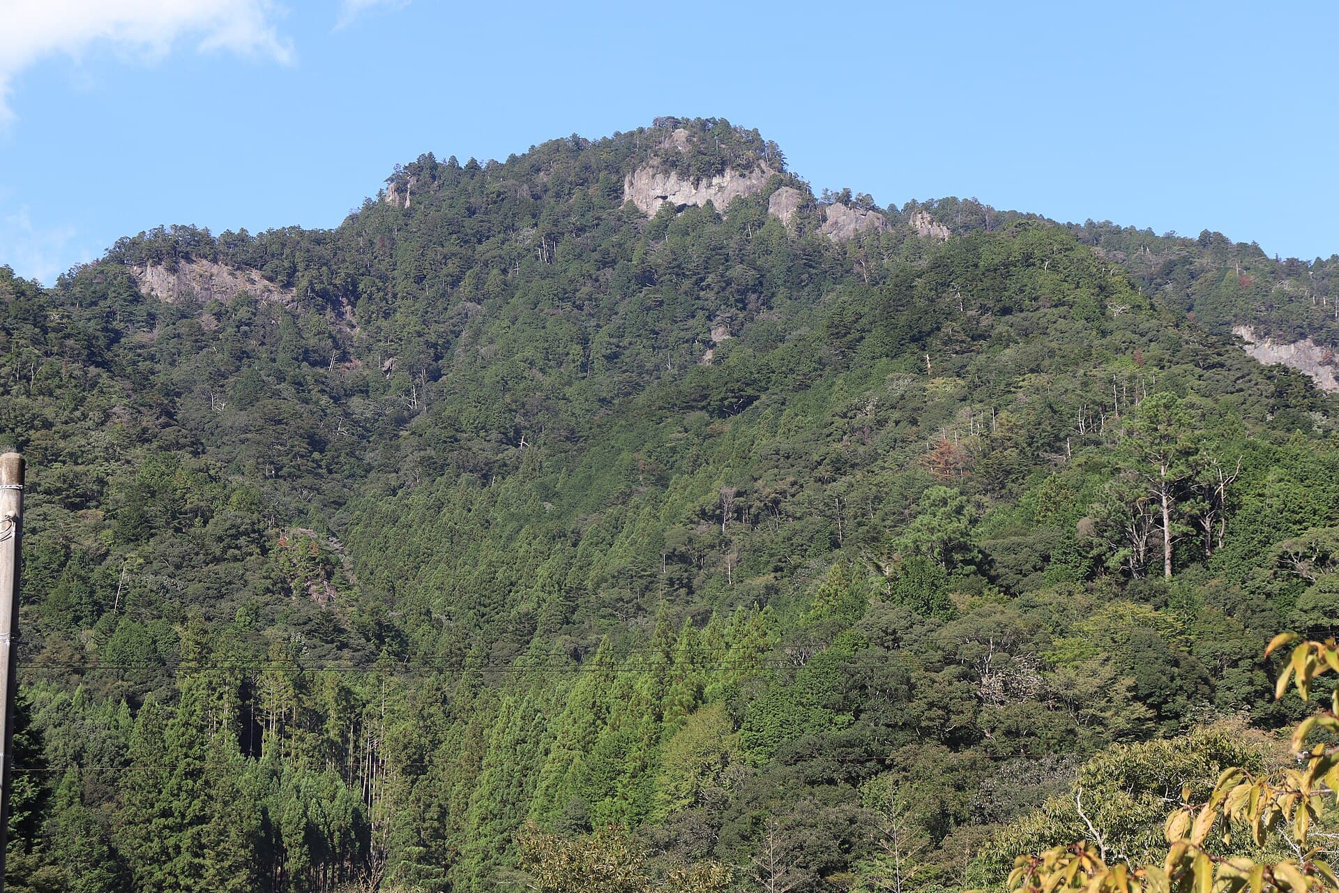Mount Horaiji: Hiking Sacred Trails and Ancient Cedars in Aichi