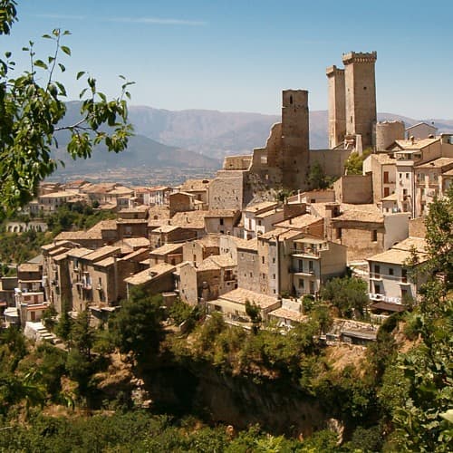 Caldora-Cantelmo Castle: Medieval Fortress Above Pacentro