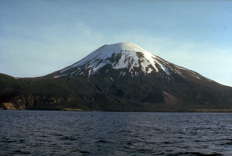 Mount Amukta: Remote Volcanic Wilderness in Alaska’s Aleutian Islands