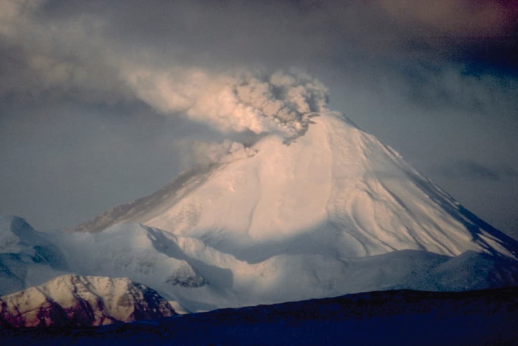 Mount Kanaga: Remote Volcanic Wilderness in Alaska’s Aleutian Islands