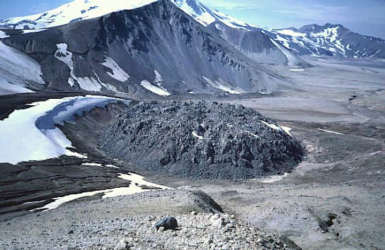 Novarupta: Alaska’s Monumental Volcanic Landmark in Katmai