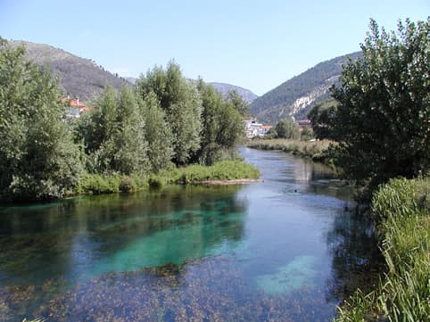 Aterno-Pescara River: Scenic Journey Through Abruzzo’s Heartland
