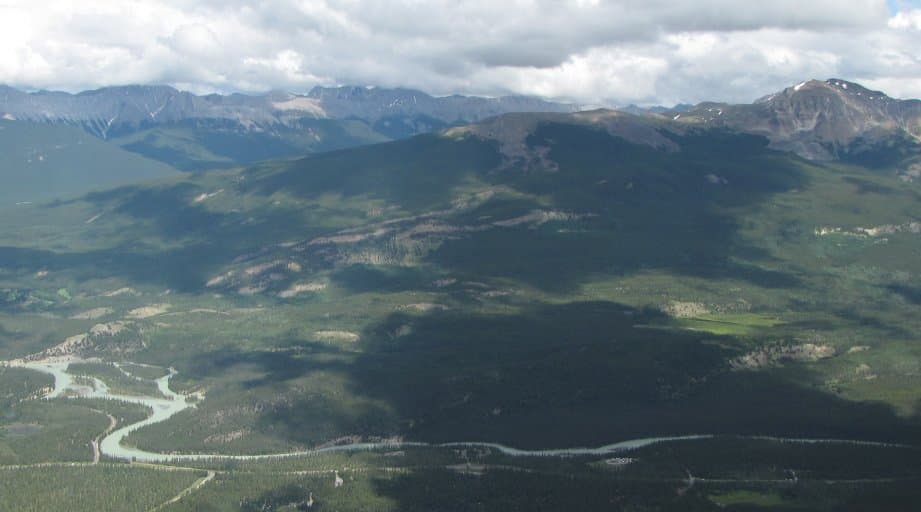 Signal Mountain: Hiking Jasper National Park’s Quiet Summit