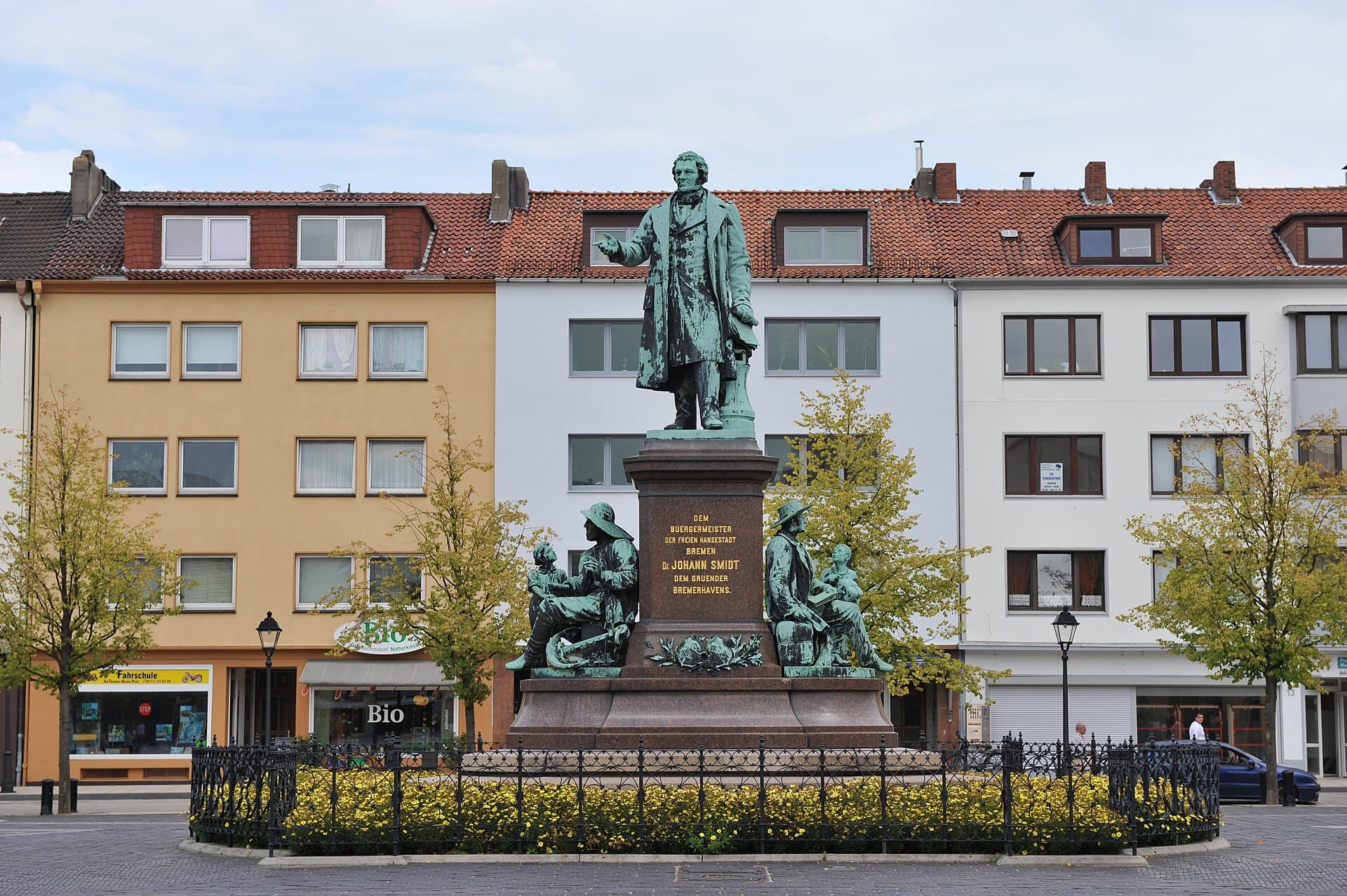 Bürgermeister-Smidt-Denkmal: Bremen’s Monument to a Port-Building Mayor