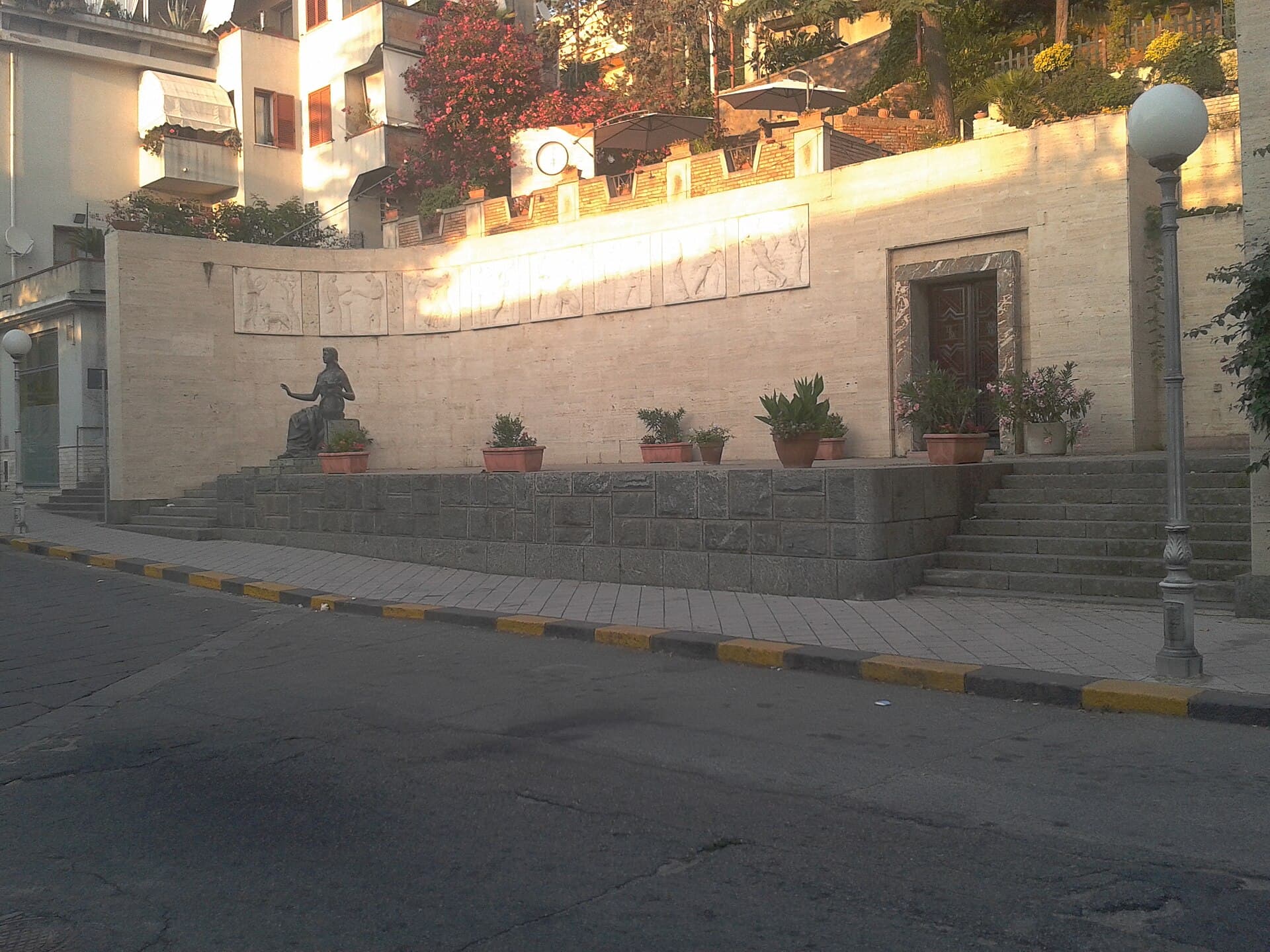 Mausoleo di Francesco Cilea: Honoring Calabria’s Celebrated Composer