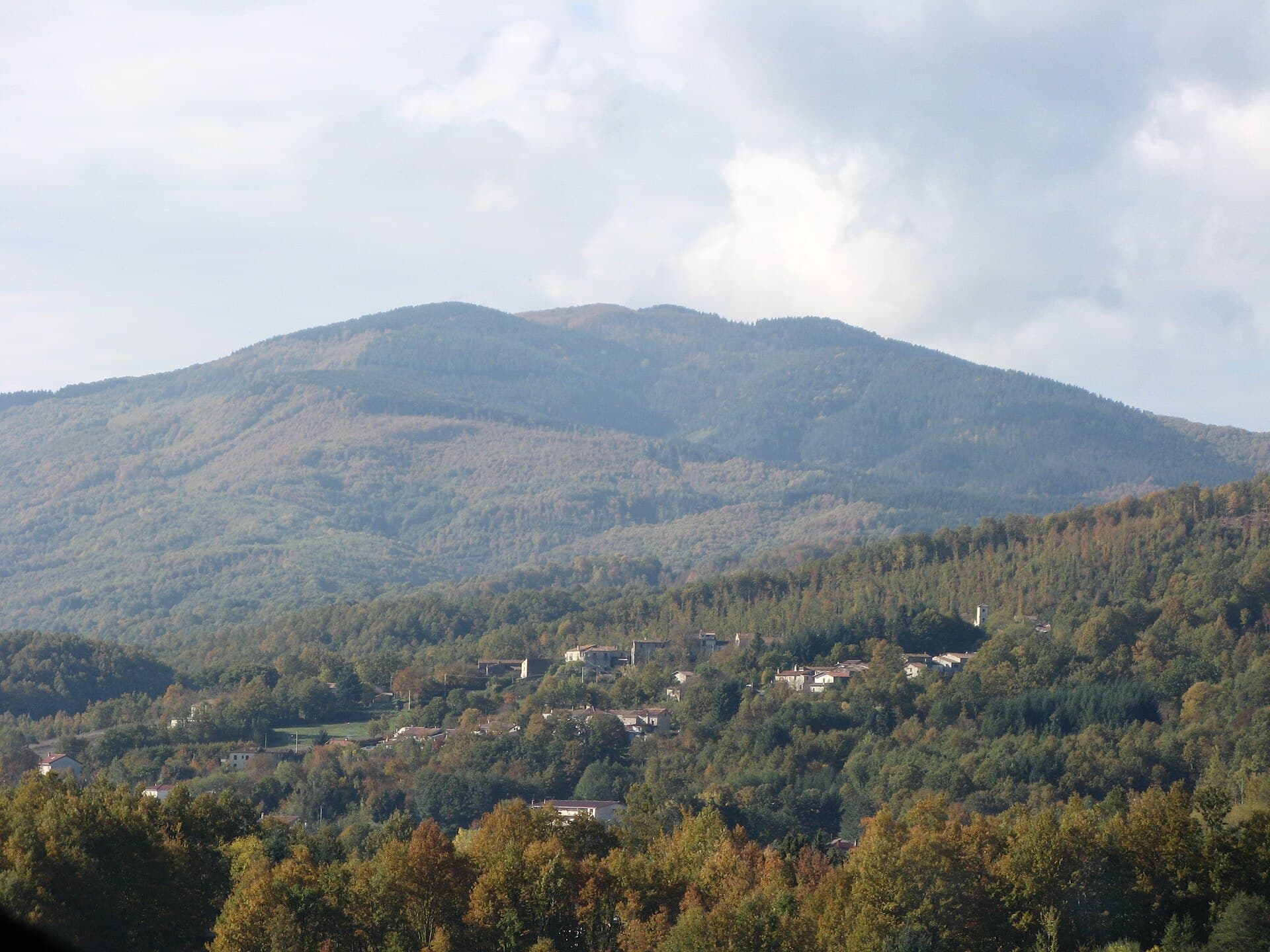 Monte Reventino: Hiking the Wild Peaks of Calabria’s Serre Mountains