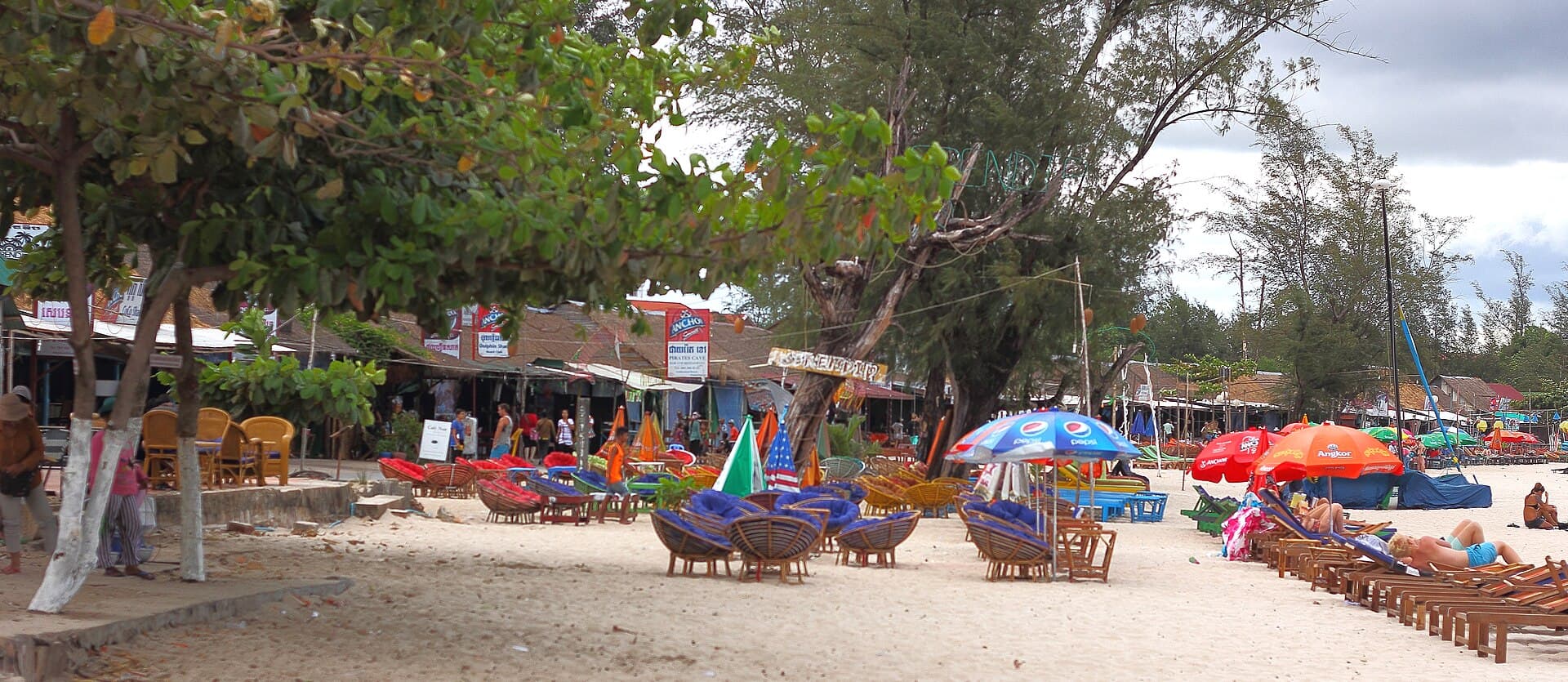 Ochheuteal Beach: Sihanoukville’s Lively Shoreline Escape