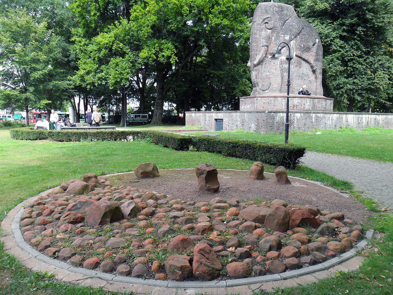 Nelson-Mandela-Park: Bremen’s Quiet Tribute to Freedom in Gröpelingen