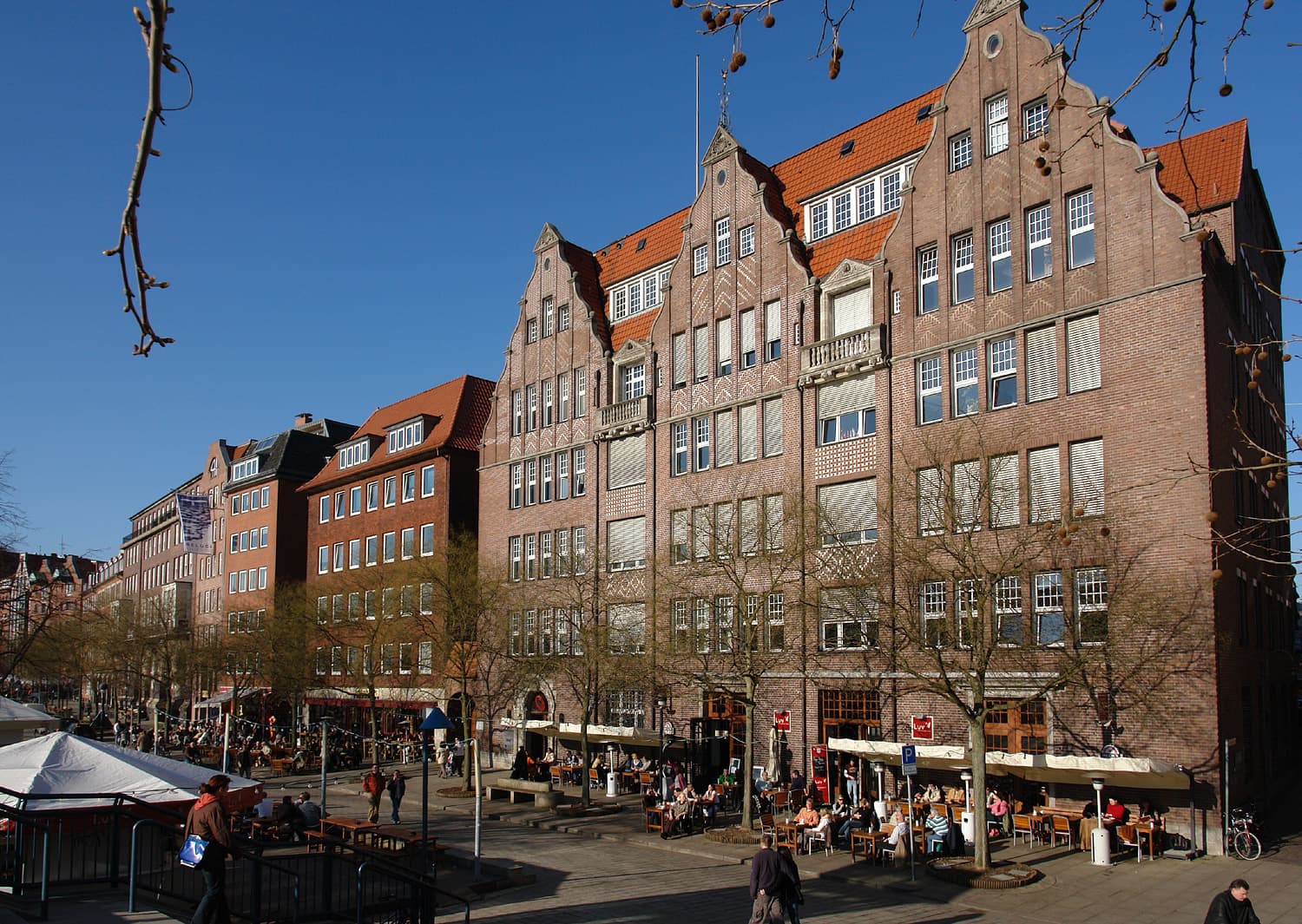 Schlachte: Bremen’s Historic Riverside Promenade