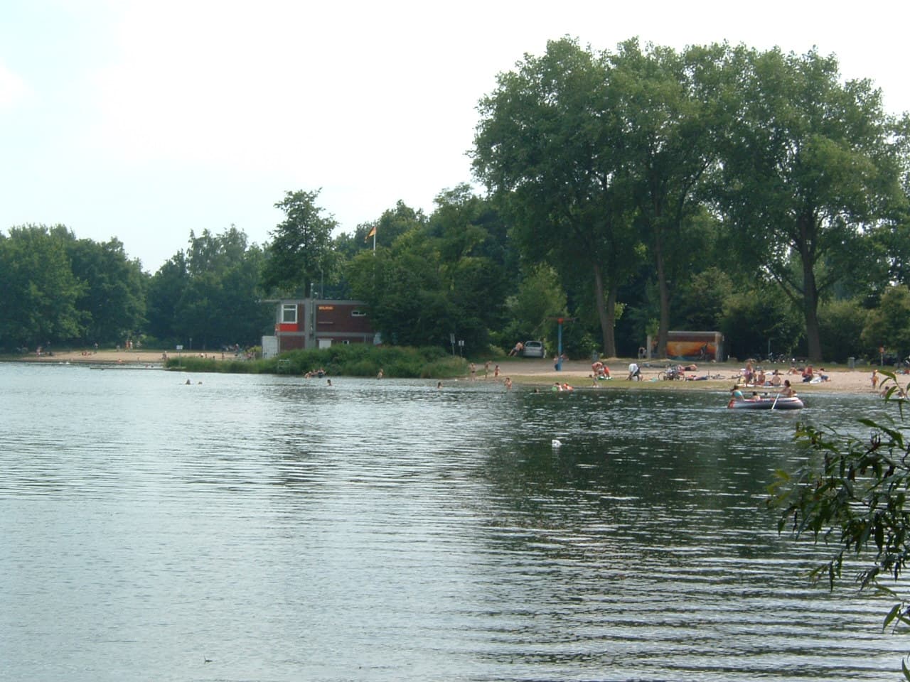 Sodenmattsee: A Peaceful Lake Retreat in Bremen’s Huchting District