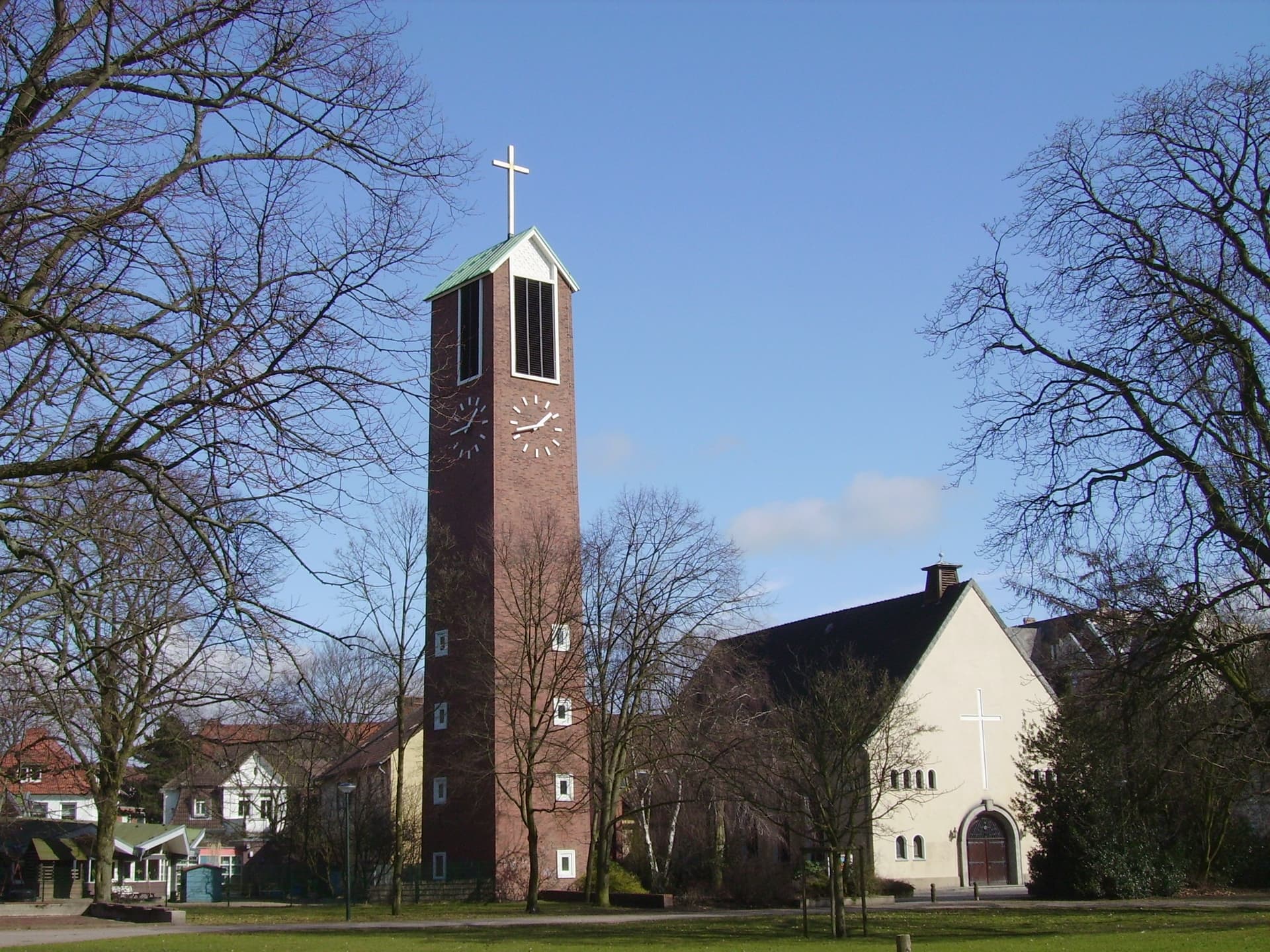 Kreuzkirche: A Historic Sanctuary in Bremen’s Mitte District