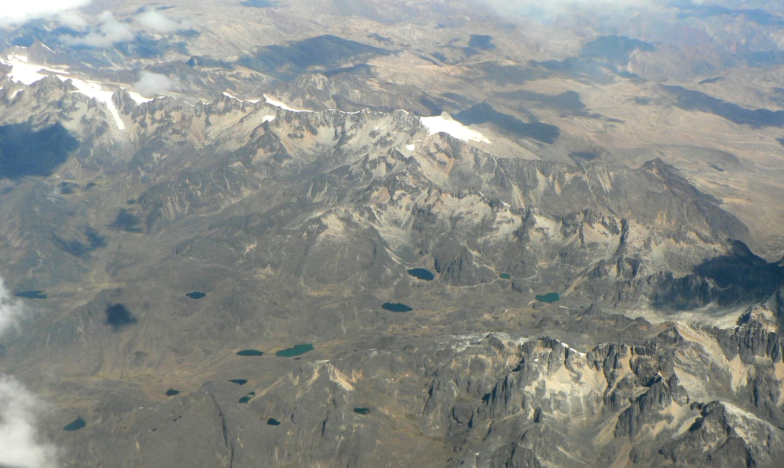 Quri Ch’uma: Trekking Bolivia’s Striking Andean Peak