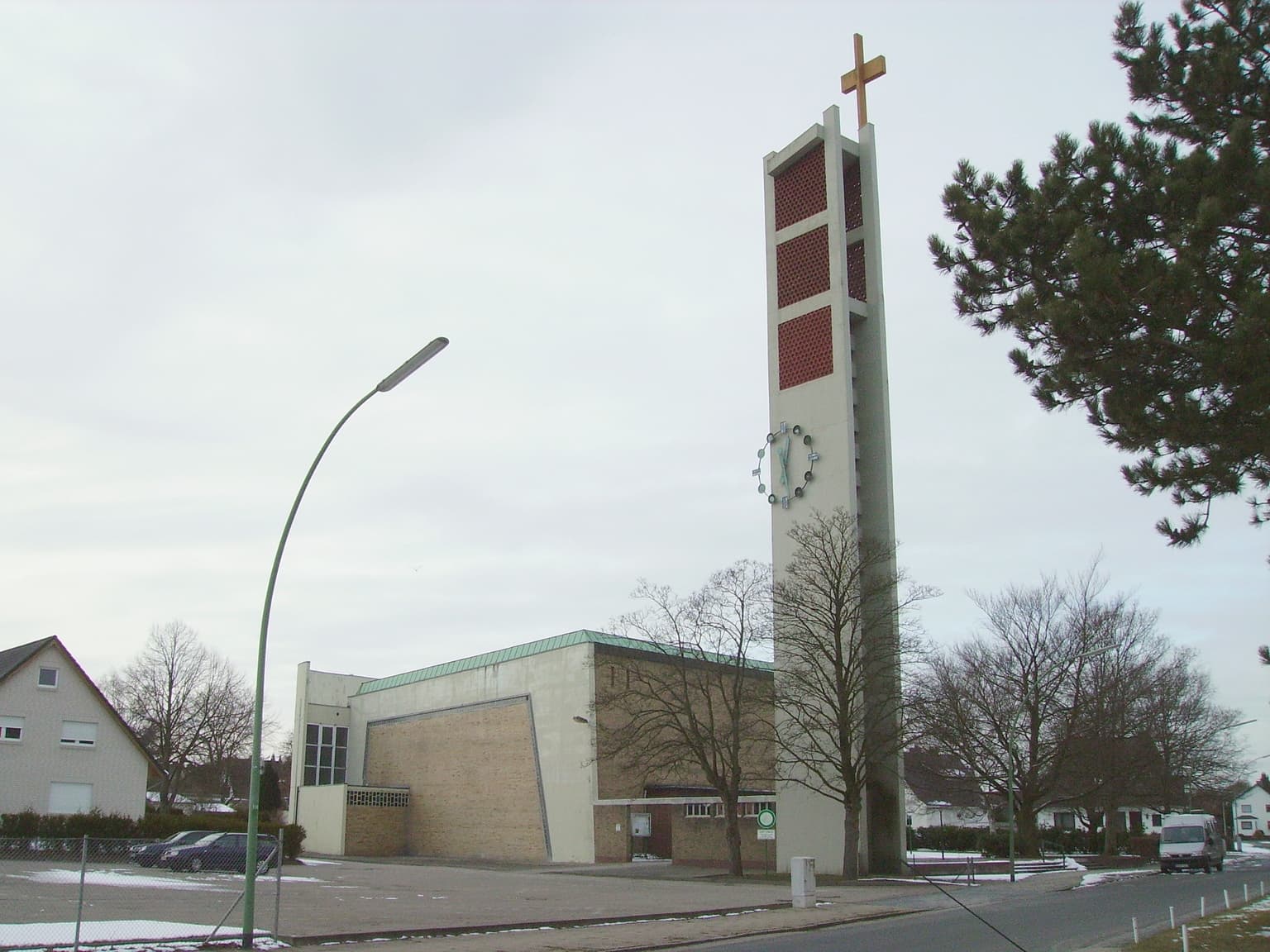 St. Nikolaus Church: Bremerhaven’s Historic Maritime Sanctuary