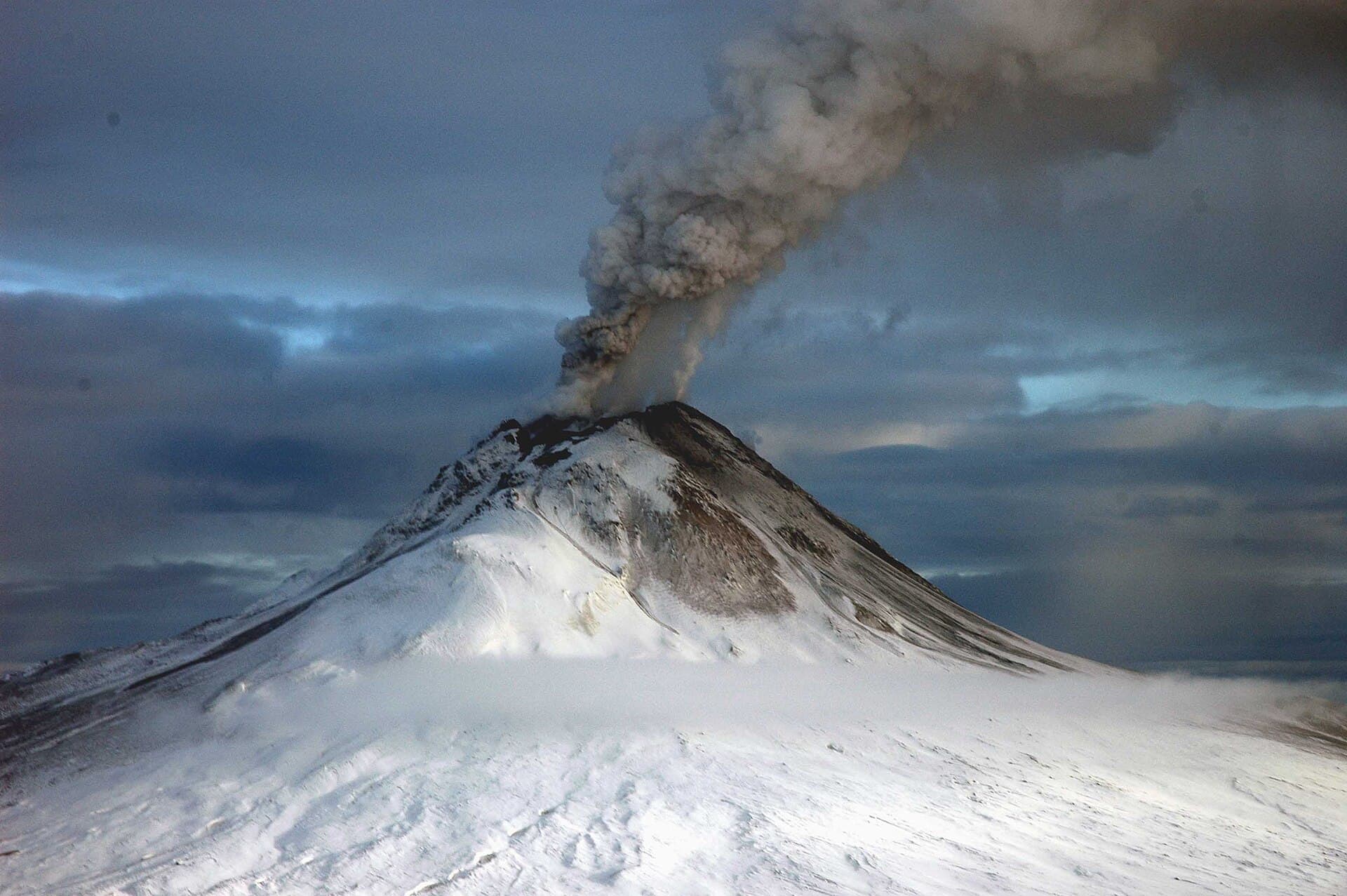 Augustine Volcano: Hiking Alaska’s Remote Active Stratovolcano