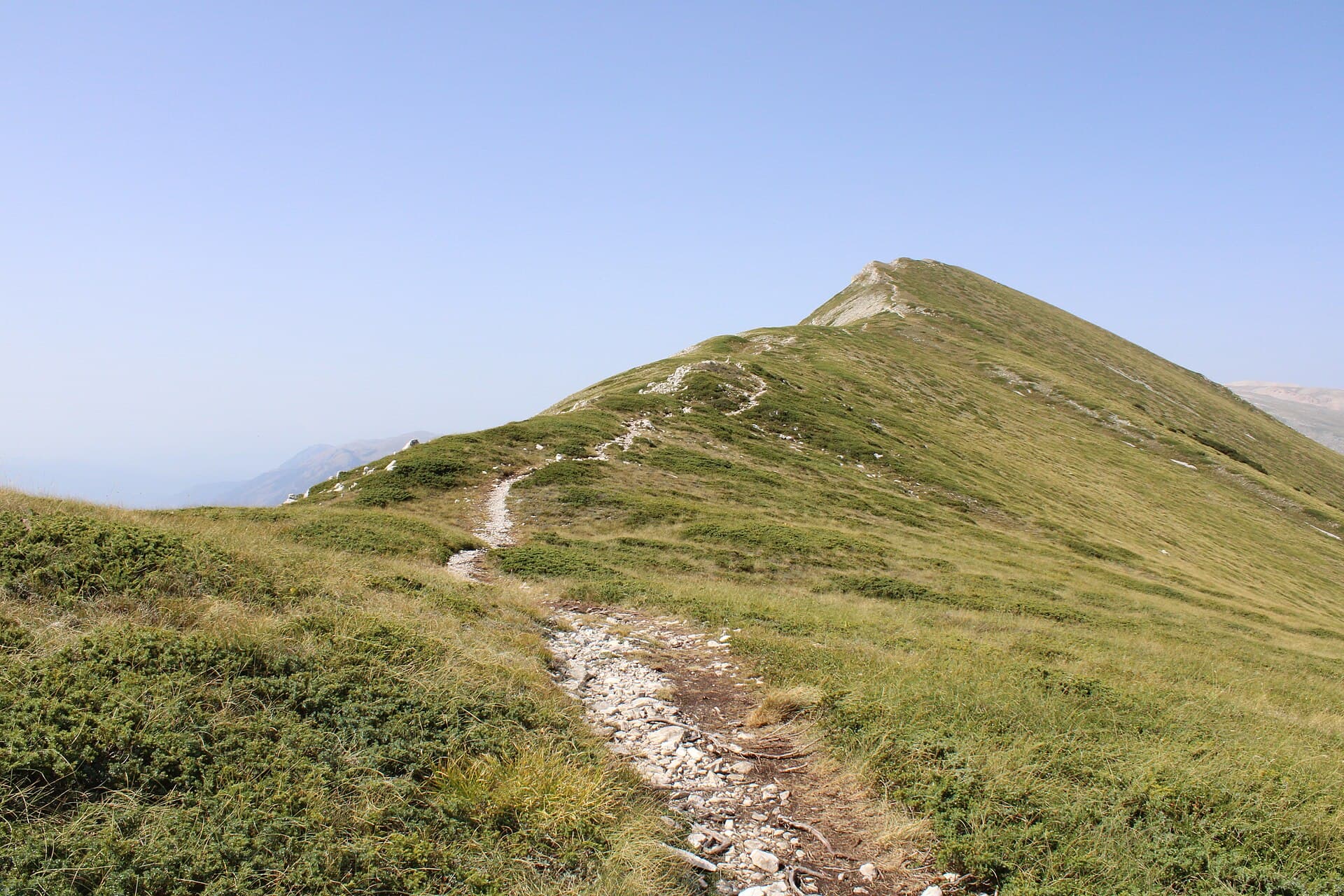Monte Porrara: Hiking Abruzzo’s Majella Ridge