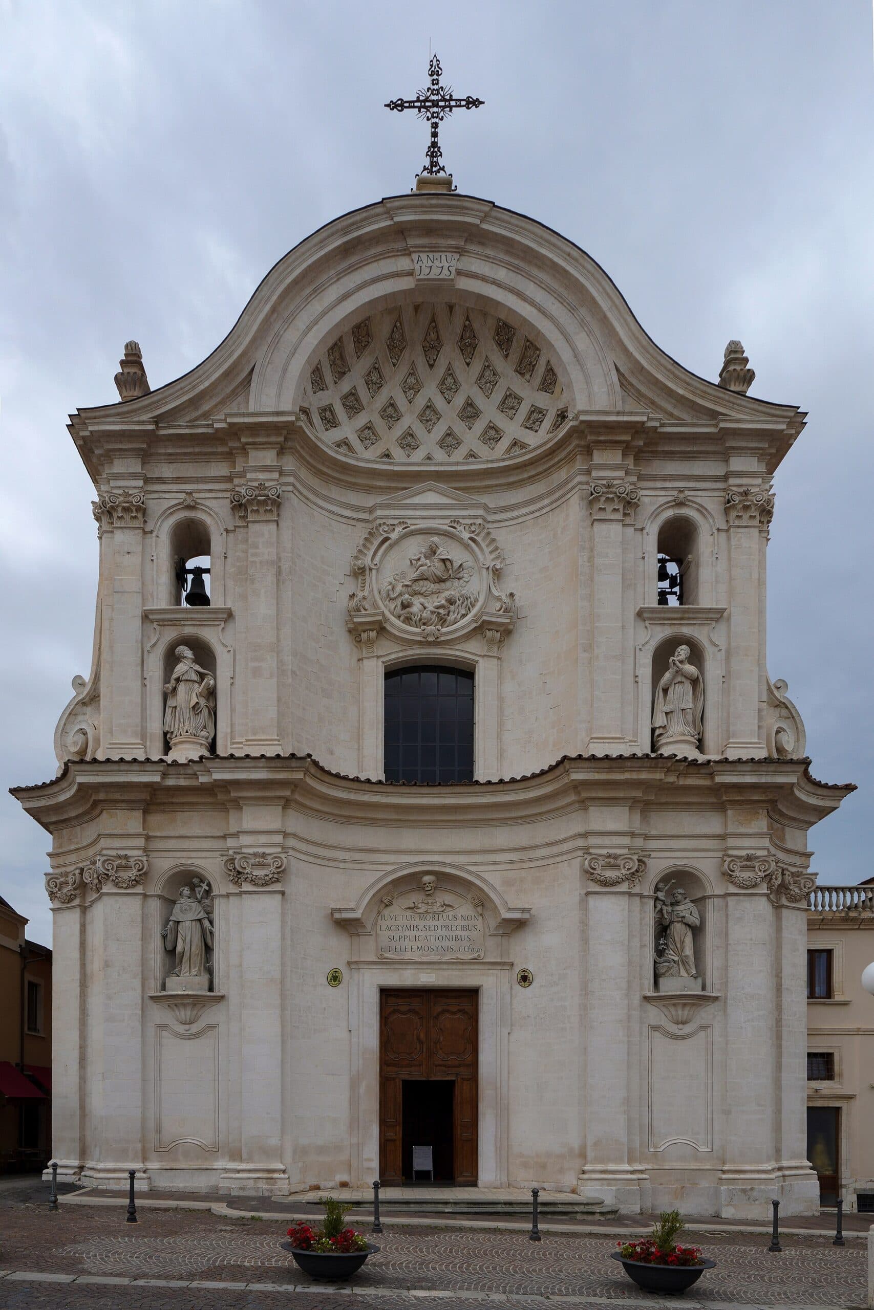 Santa Maria del Suffragio: Baroque Splendor in L’Aquila