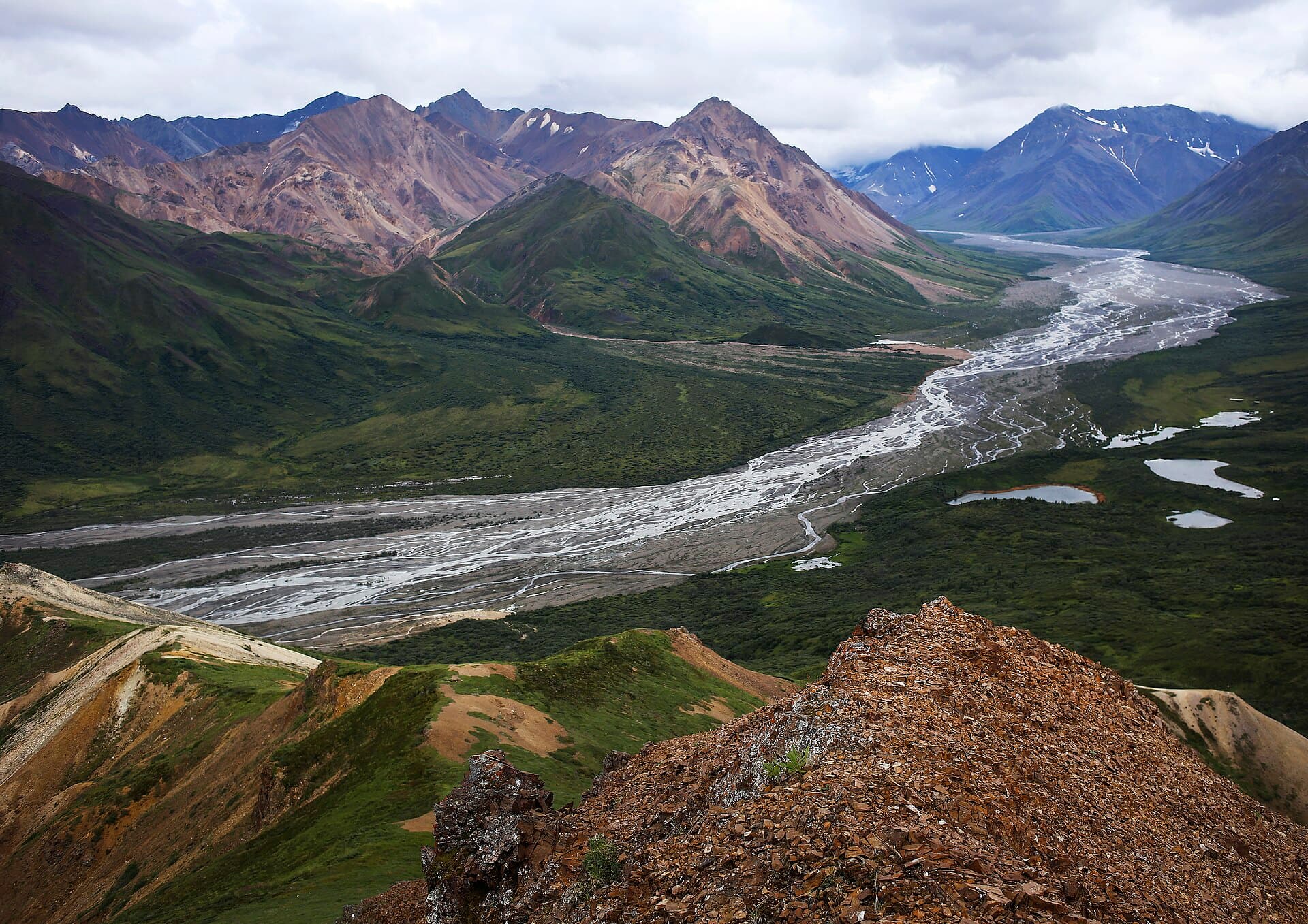 Teklanika River: Wilderness Adventures Along Denali’s Wild Waters