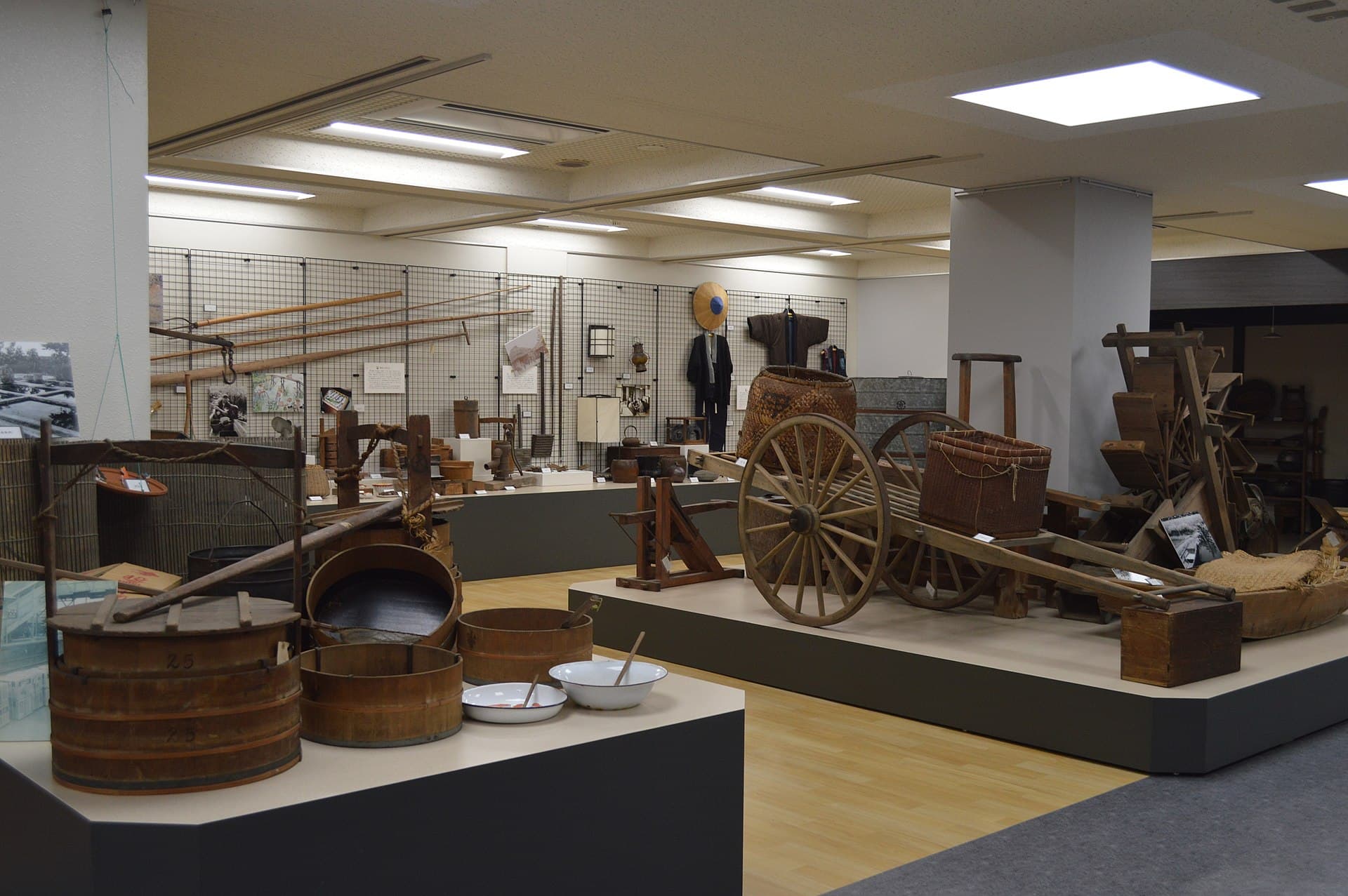 Yatomi City History and Folklore Museum: Local Heritage in Aichi