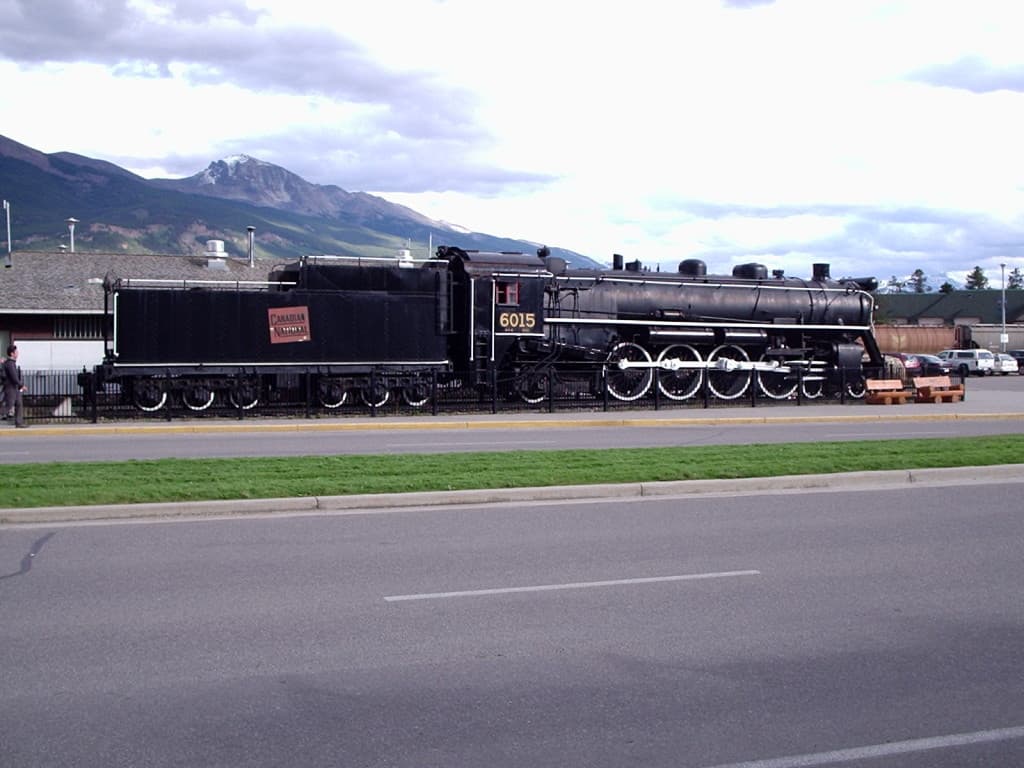 CN Mountain Locomotive 6015: A Preserved Steam Giant in Jasper, Alberta