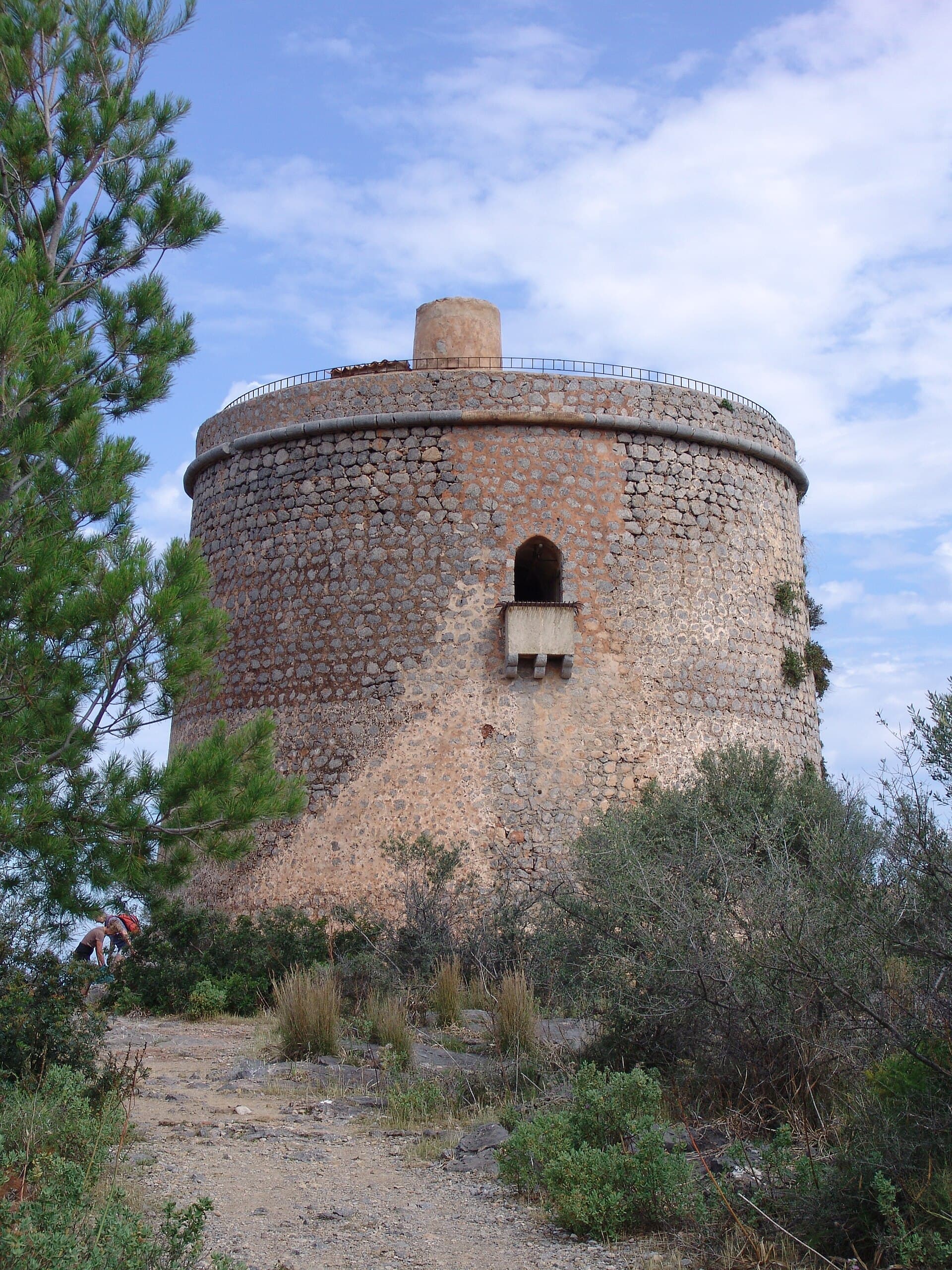 Torre Picada: Panoramic Cliffside Views on Mallorca’s Serra de Tramuntana
