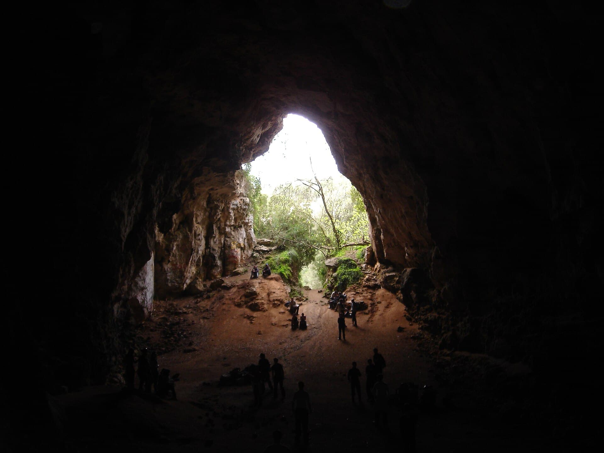 Cova dels Coloms: Menorca’s Vast Prehistoric Cave