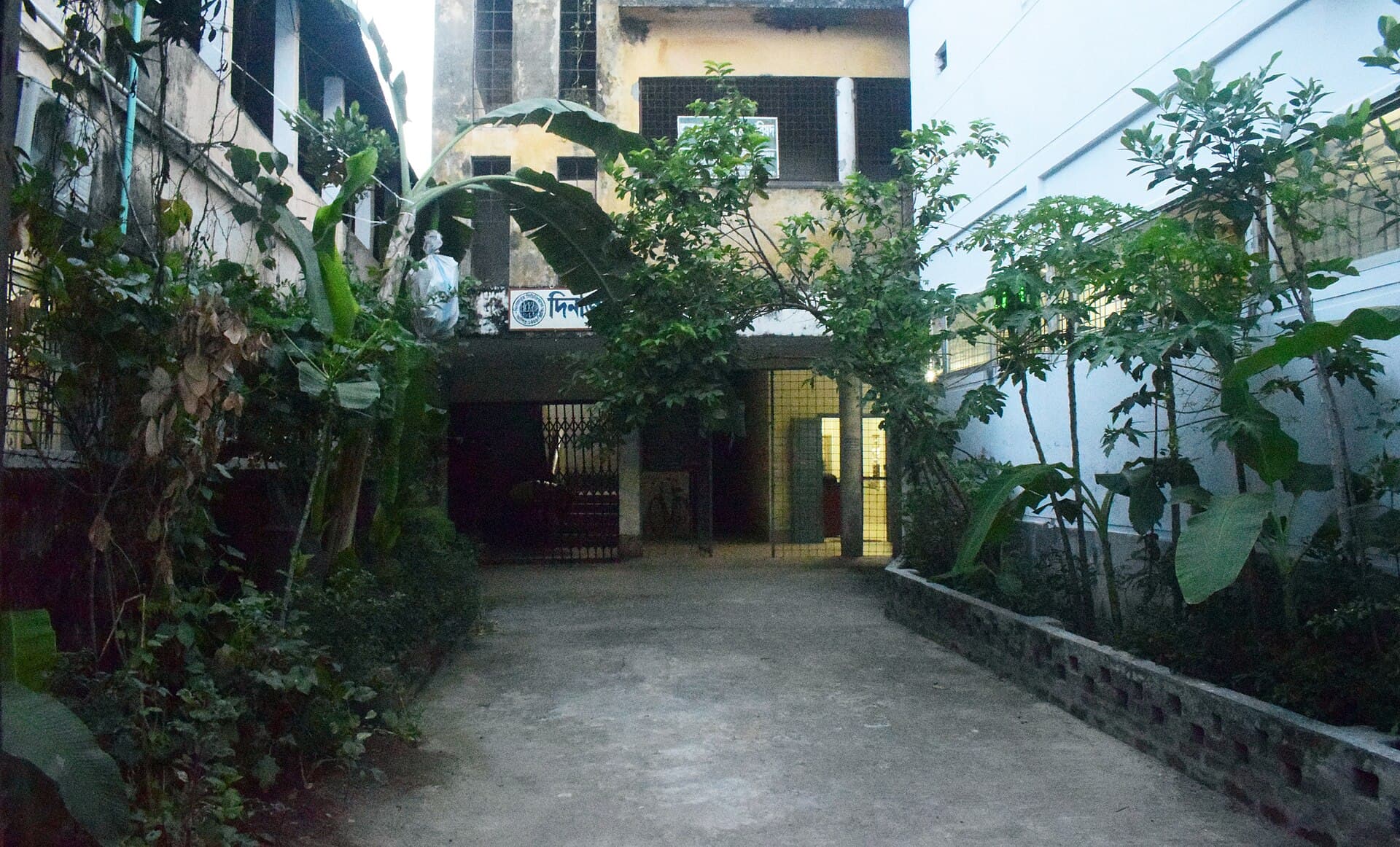 Dinajpur Museum: Exploring Northern Bangladesh’s Archaeological Heritage