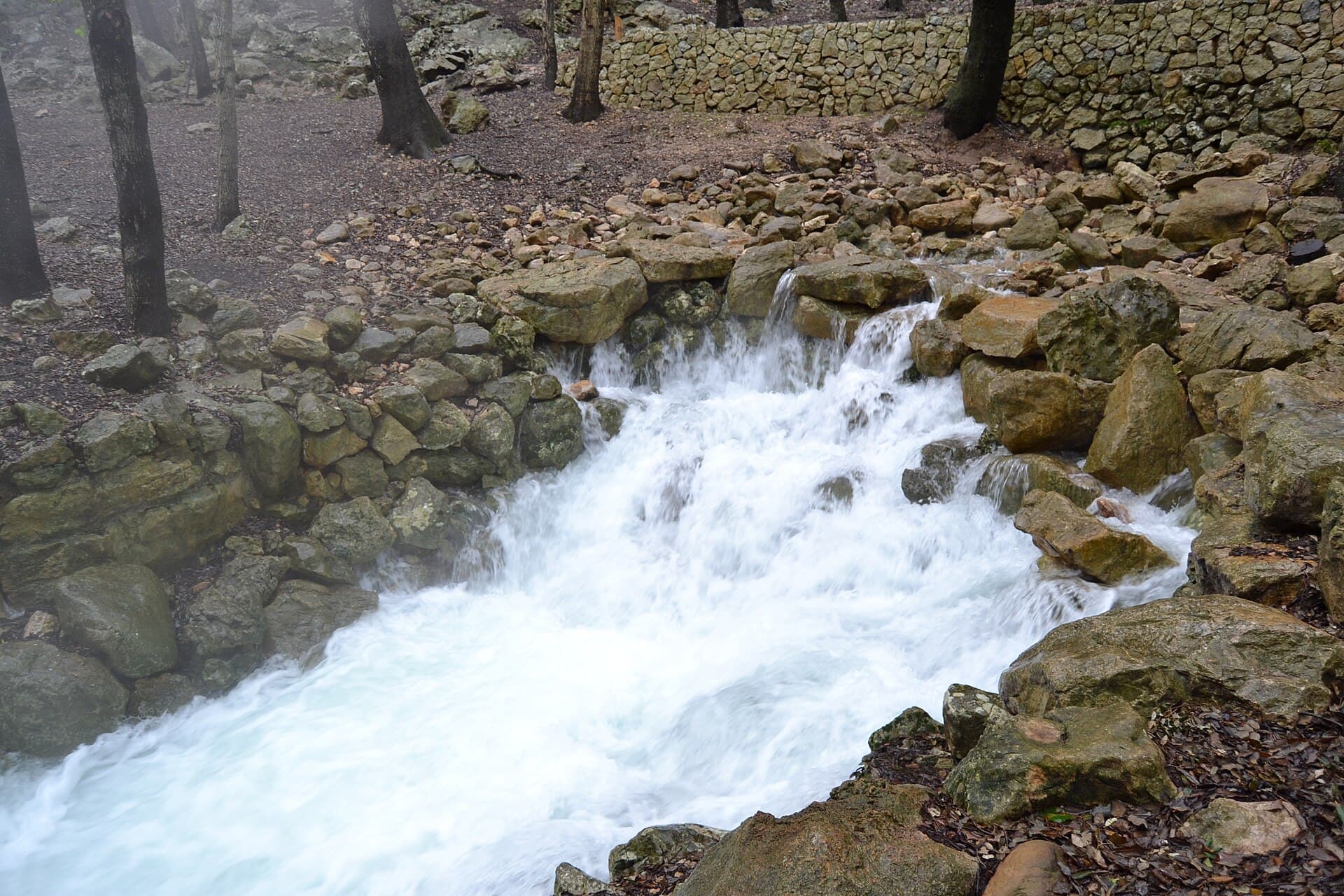 Fonts Ufanes: Mallorca’s Rare Intermittent Springs