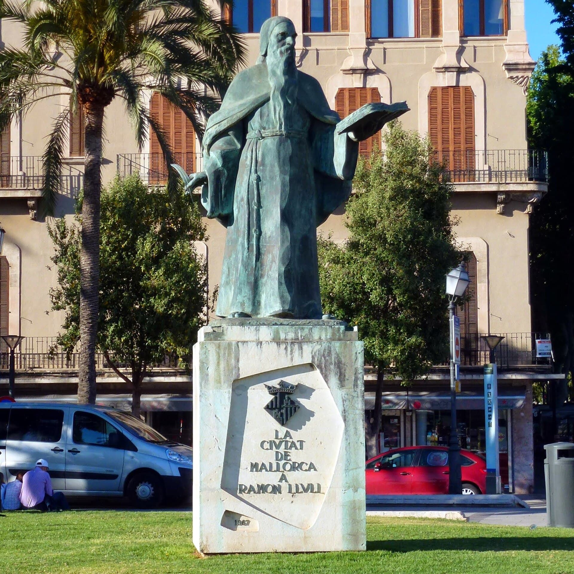 Ramon Llull Monument: Honoring Mallorca’s Medieval Philosopher