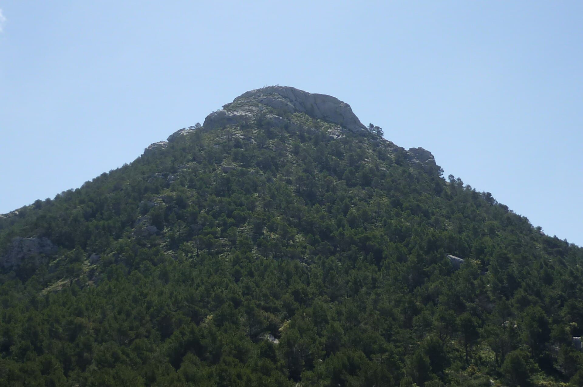 Puig de l’Ofre: Hiking Mallorca’s Tranquil Tramuntana Summit