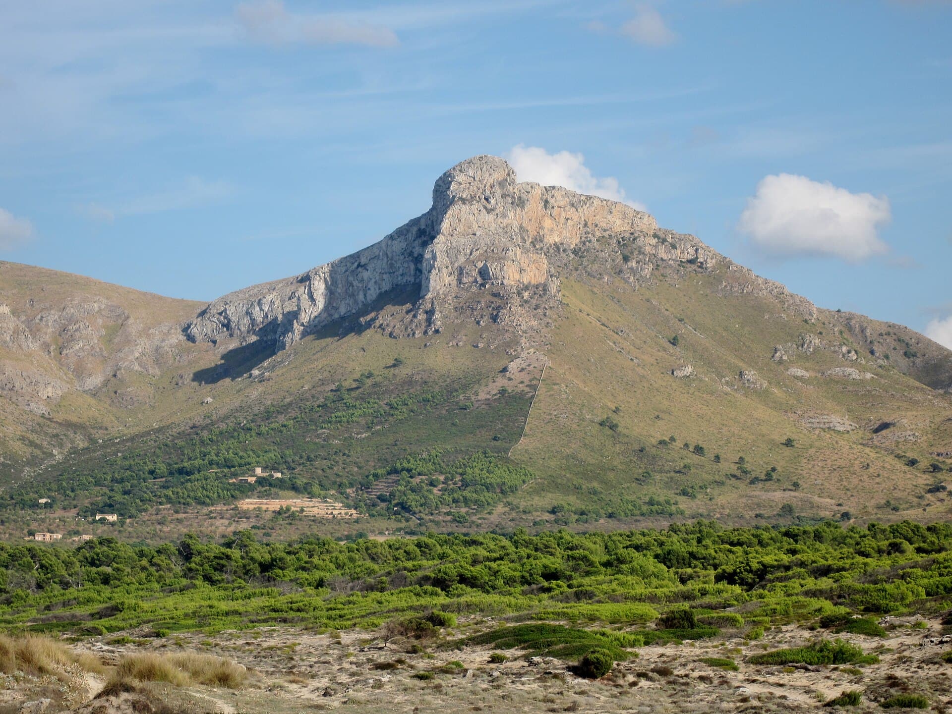 Bec de Ferrutx: Mallorca’s Wild Northeast Viewpoint
