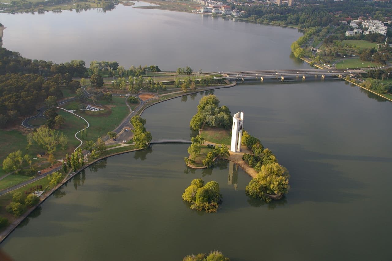 Queen Elizabeth II Island: Canberra’s Carillon-Filled Retreat on Lake Burley Griffin