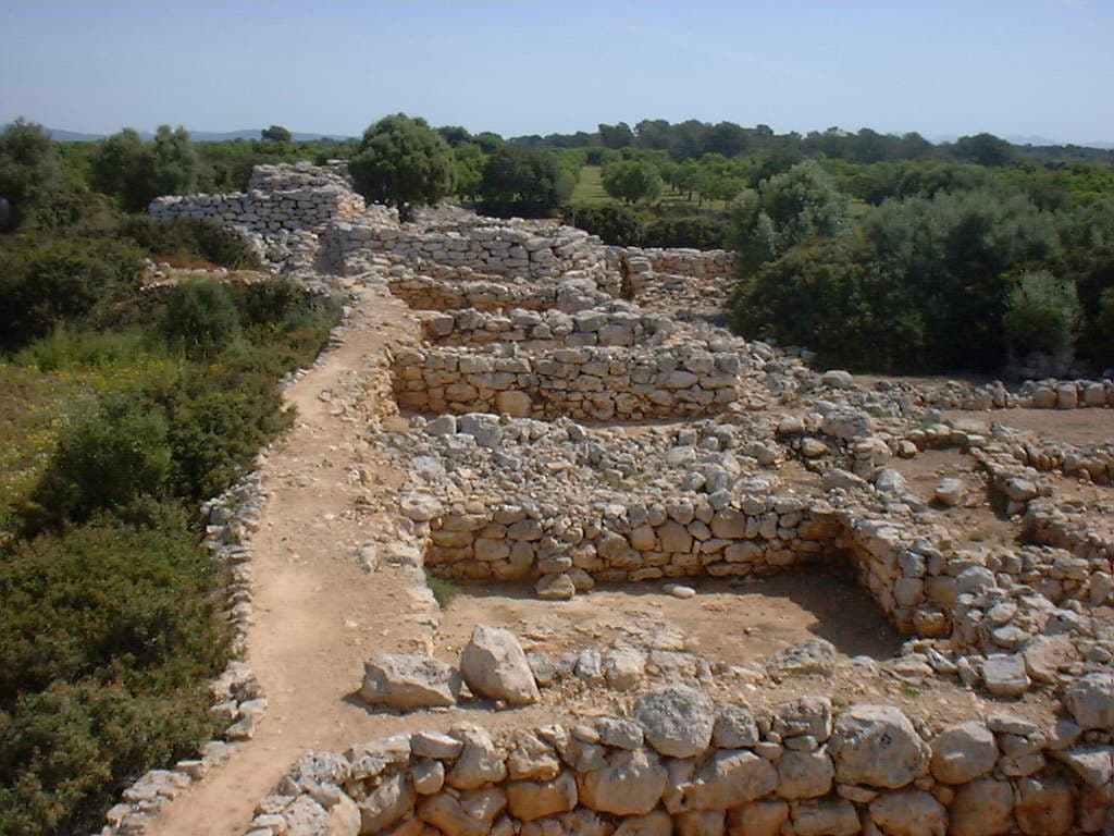 Capocorb Vell: Mallorca’s Largest Prehistoric Talayotic Settlement