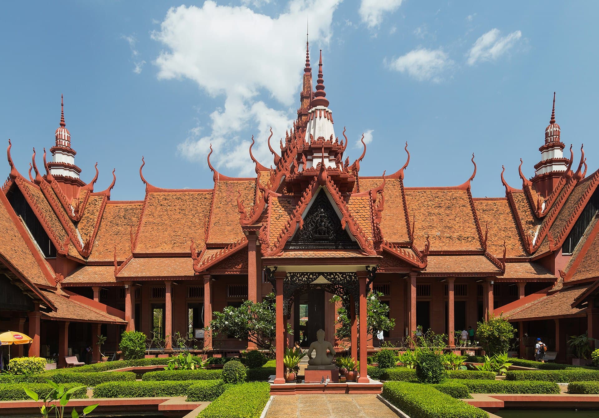 National Museum of Cambodia: Khmer Art and Heritage in Phnom Penh