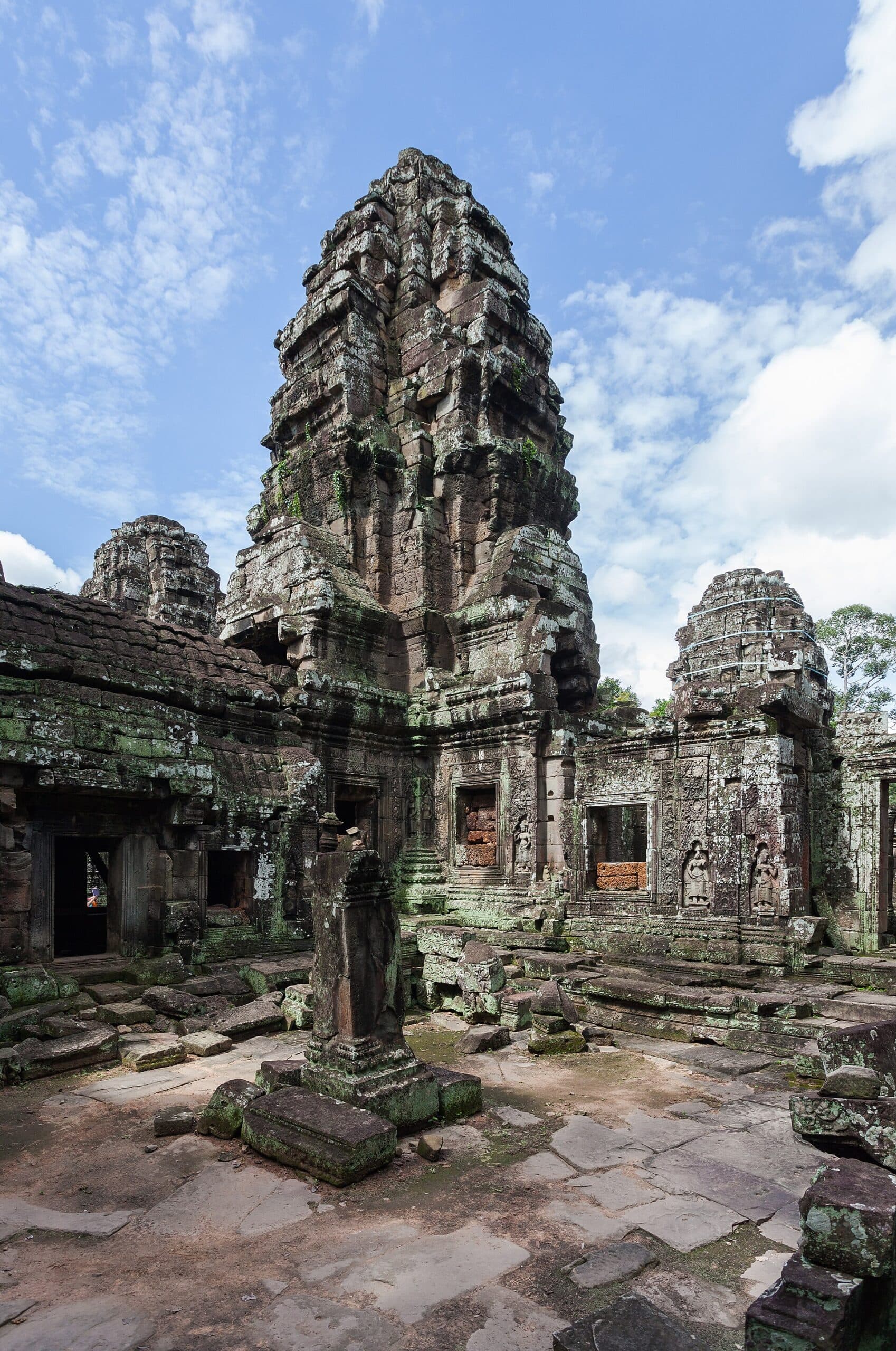 Banteay Kdei: A Tranquil Buddhist Sanctuary in Angkor Thom
