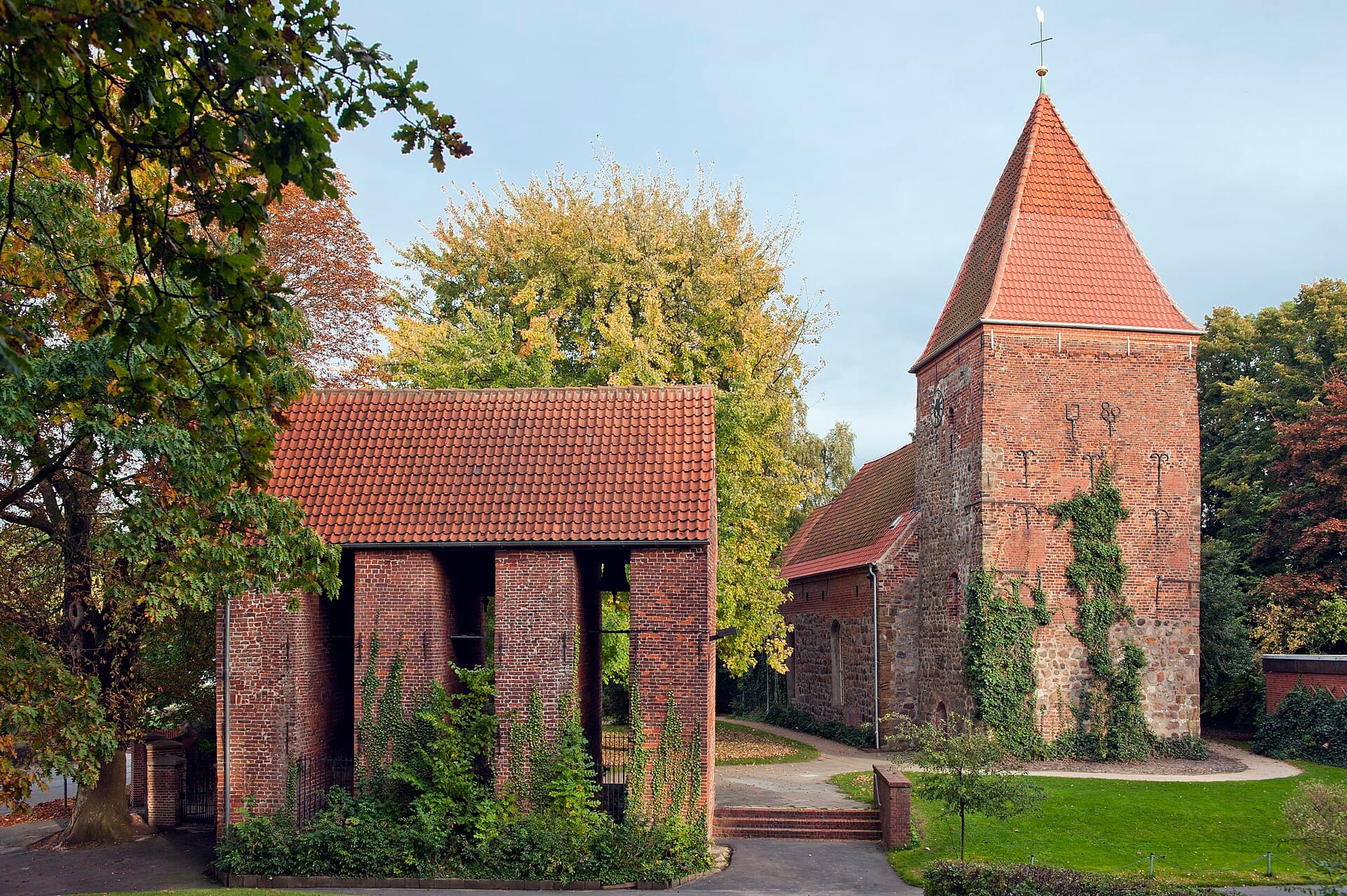 Dionysiuskirche in Wulsdorf: Bremen’s Quiet Historic Church