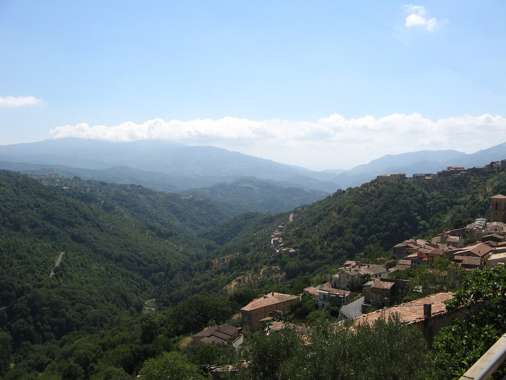 Savuto River: Calabria’s Scenic Waterway Through the Sila Mountains