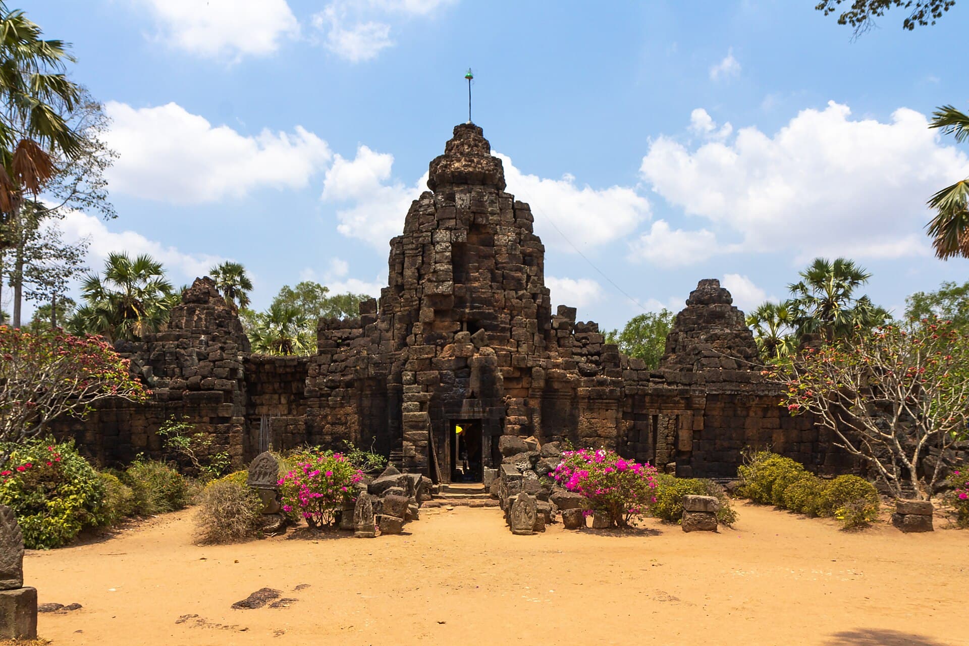 Ta Prohm Tonle Bati: Cambodia’s Quiet 12th-Century Temple Ruins