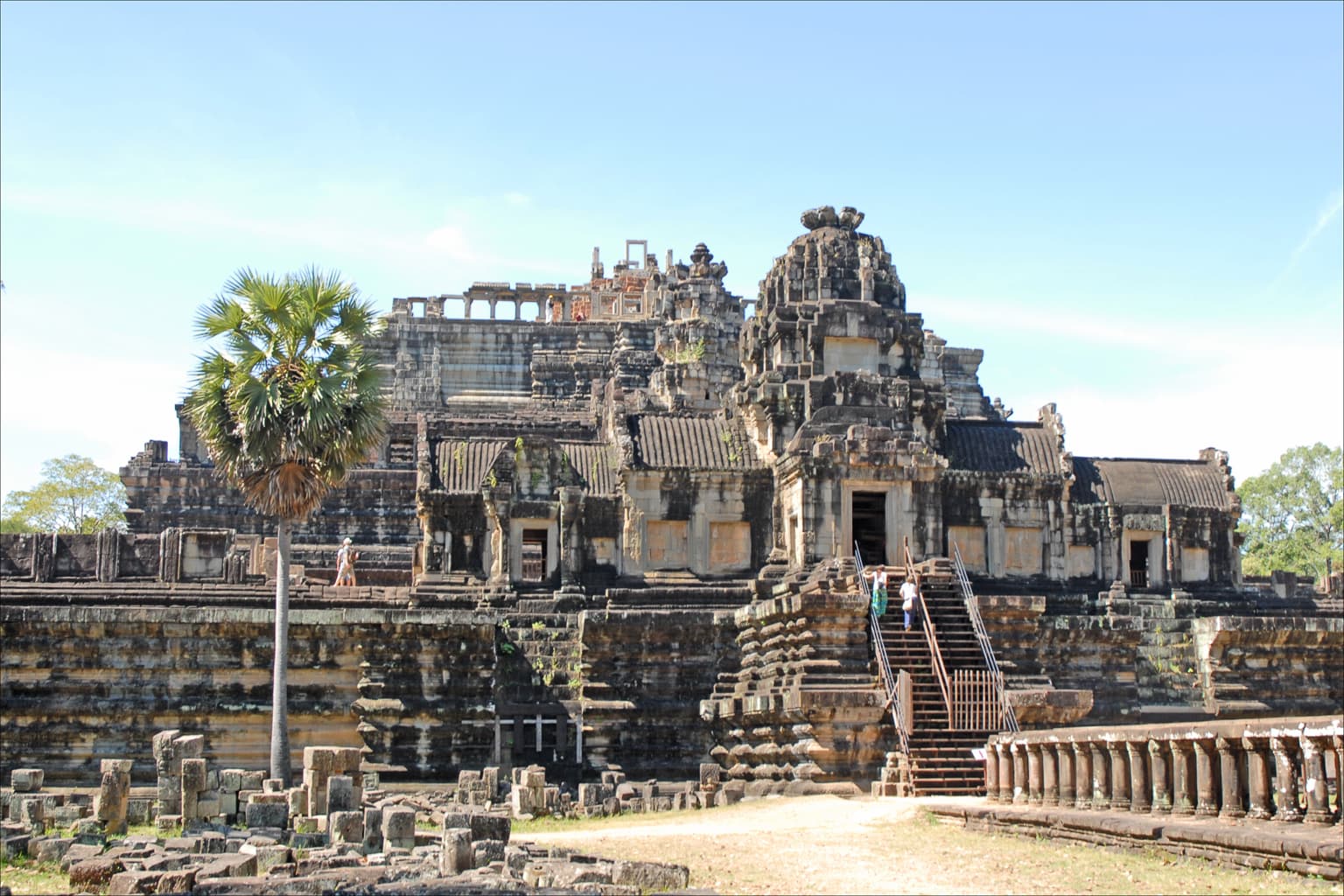 Baphuon: The Majestic Pyramid Temple of Angkor