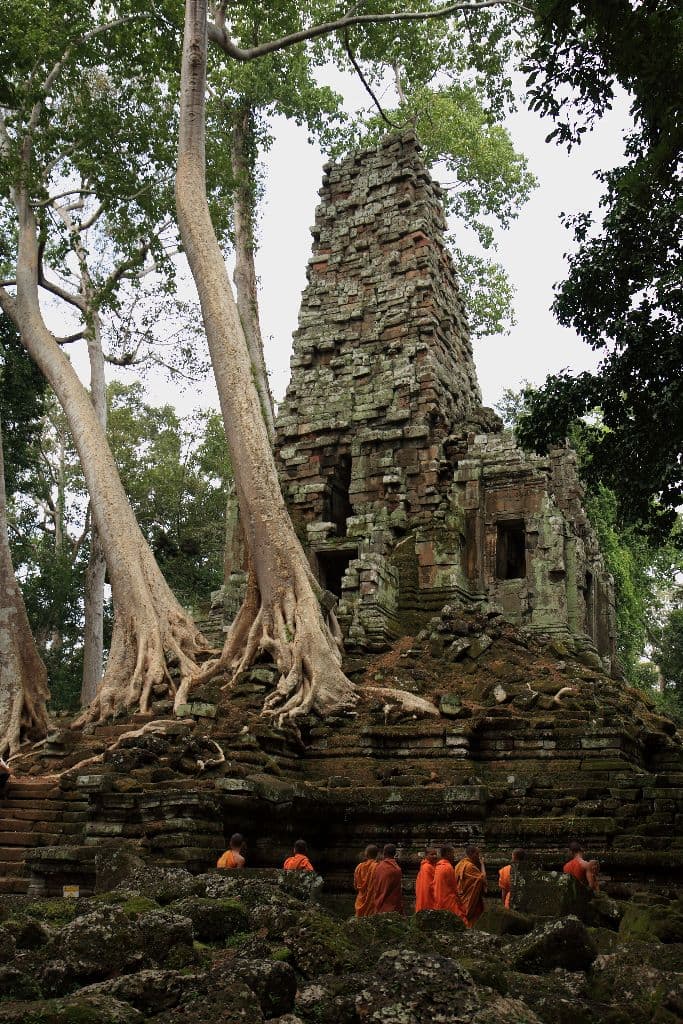 Preah Palilay: A Quiet Buddhist Sanctuary Amid the Angkor Ruins